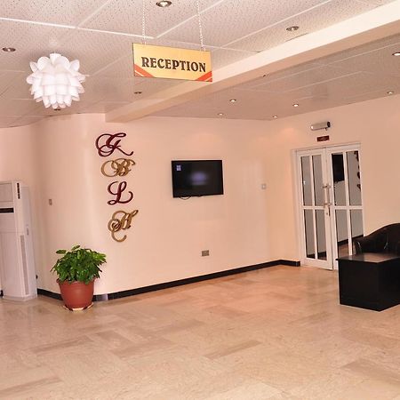 Grand Bank Link Hotel Otta Экстерьер фото