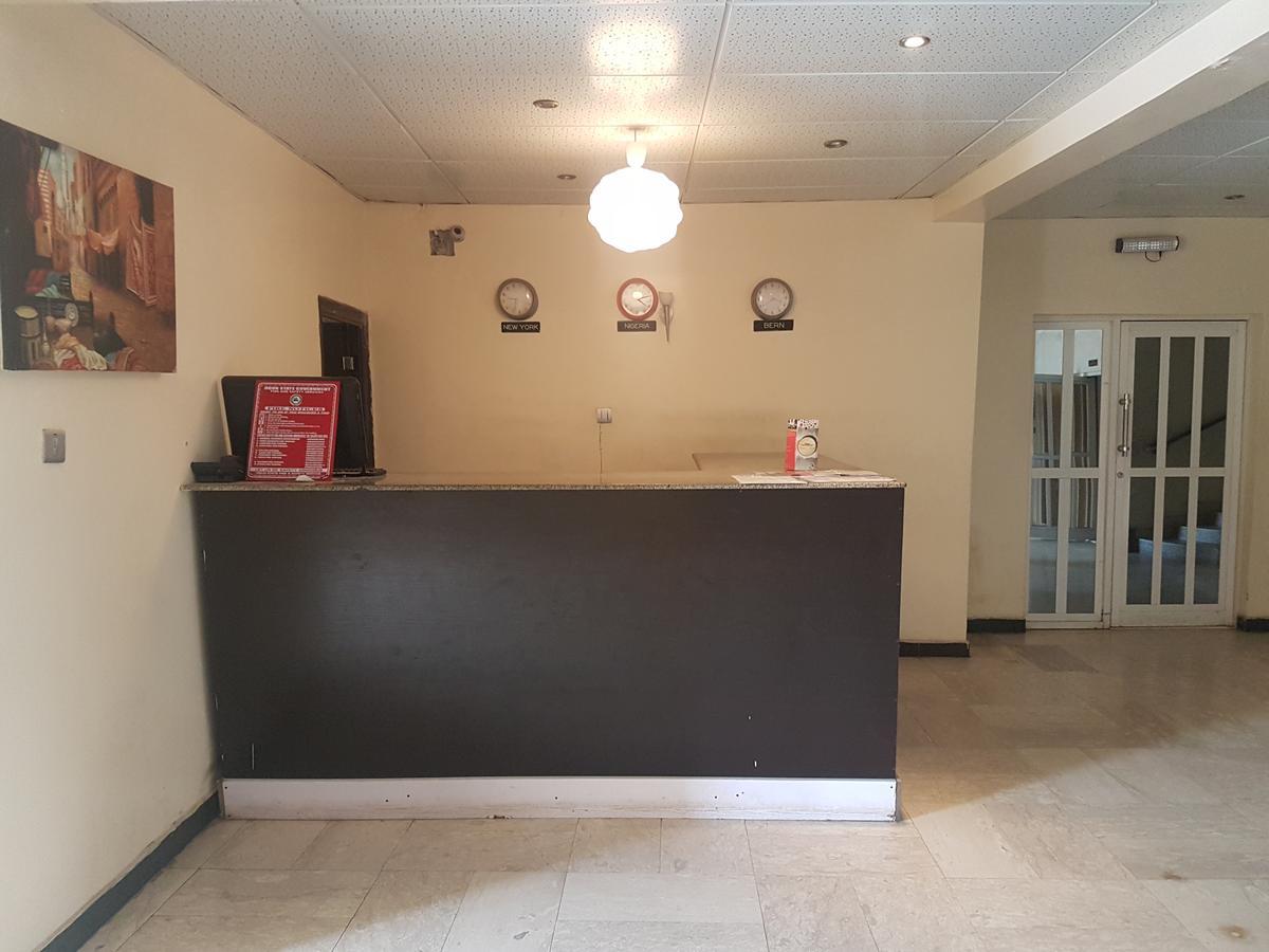 Grand Bank Link Hotel Otta Экстерьер фото