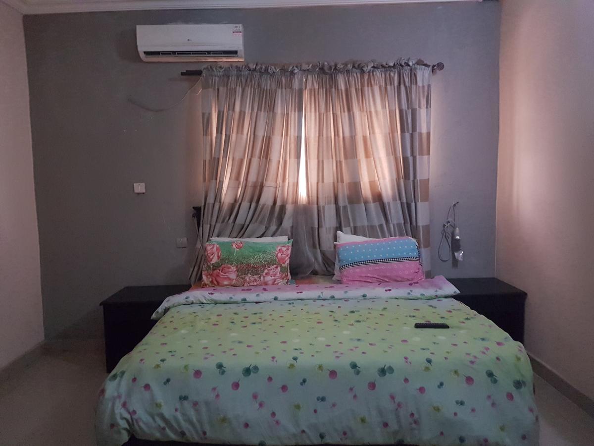 Grand Bank Link Hotel Otta Экстерьер фото